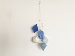 Mobile / Suspension origami, formes géométriques en papier, bleu 